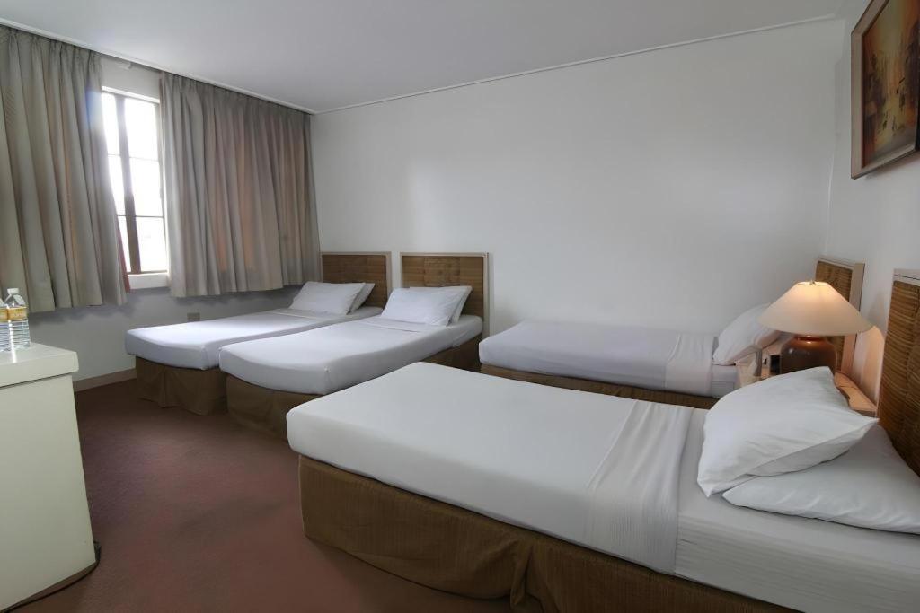 Hotel Supreme Baguio City Ngoại thất bức ảnh