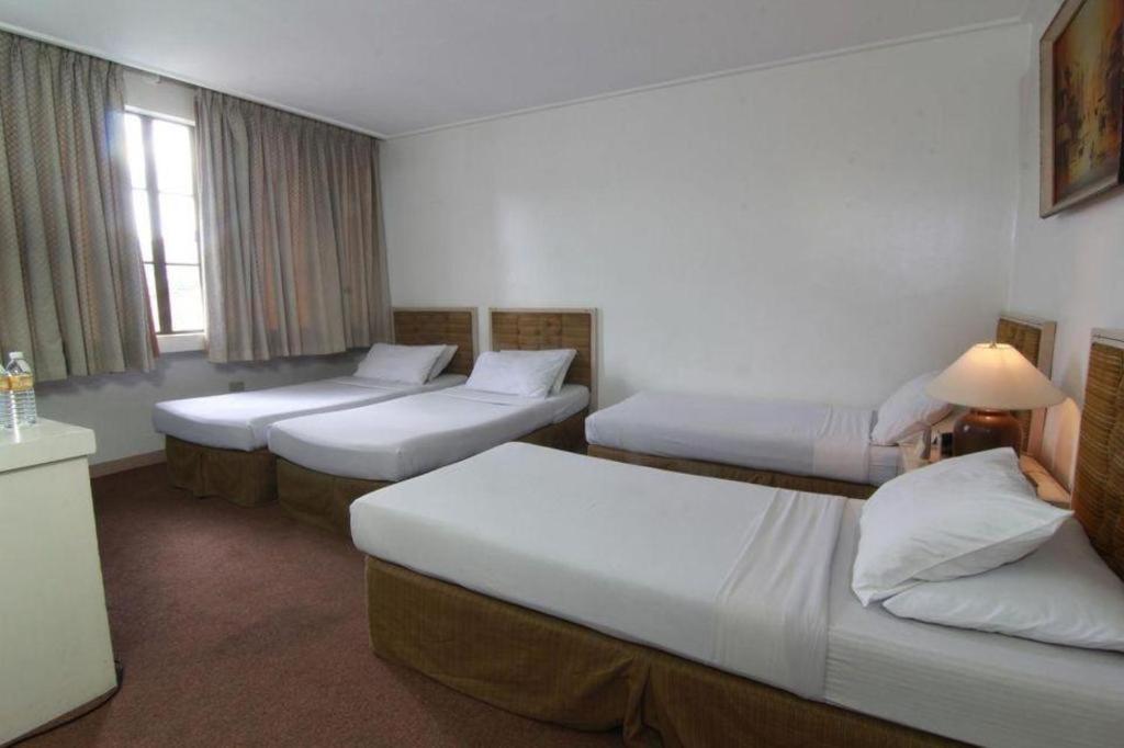 Hotel Supreme Baguio City Ngoại thất bức ảnh